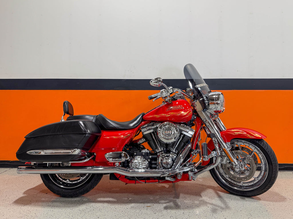 Harley-Davidson Motorcycle 2007 Harley-Davidson CVO Screamin' Eagle Road King FLHRSE3 w/ Exhaust! $12,995