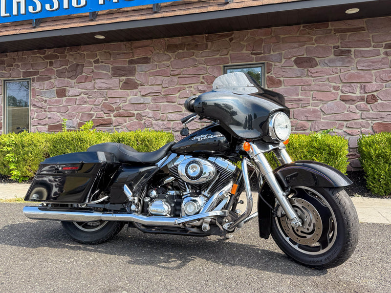 Harley-Davidson Motorcycle 2007 Harley Davidson Street Glide FLHX 96" 6 Speed True Duals & Low Miles! $9,995