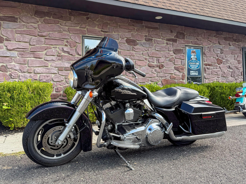 Harley-Davidson Motorcycle 2007 Harley Davidson Street Glide FLHX 96" 6 Speed True Duals & Low Miles! $9,995