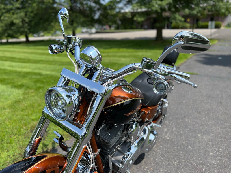 2008 Harley-Davidson Screamin' Eagle CVO Dyna Super Glide Custom