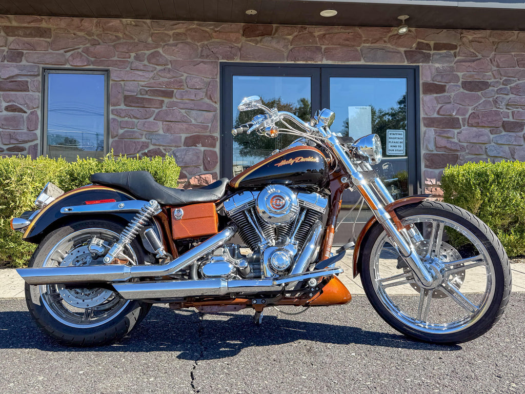 Harley-Davidson Motorcycle 2008 Harley-Davidson Screamin' Eagle CVO Dyna Super Glide Custom FXDSE w/ Extras! - $10,995