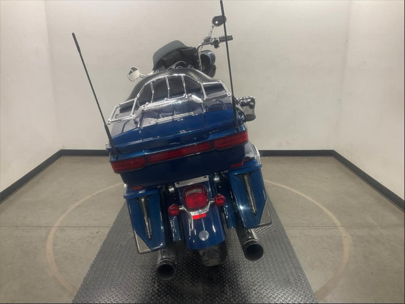 Harley-Davidson Motorcycle 2010 Harley-Davidson CVO Screamin' Eagle Ultra Classic FLHTCUSE5 w/ Rinehart Duals & Apes! Top Of The Line! $11,995