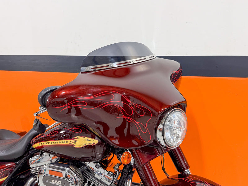 Harley-Davidson Motorcycle 2010 Harley-Davidson Screamin' Eagle CVO Street Glide FLHXSE 110" w/ Extras! $14,995