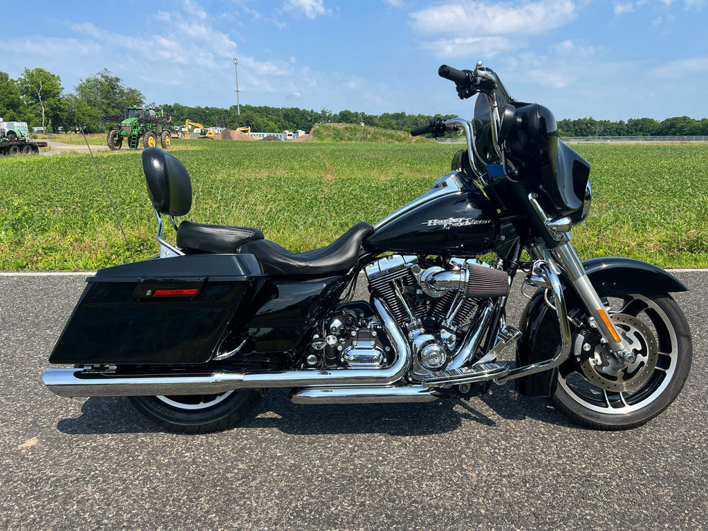 Harley-Davidson Motorcycle 2010 Harley-Davidson Street Glide FLHX w/ Tons of Extras, Low Miles, & Stunning Condition! $11,995