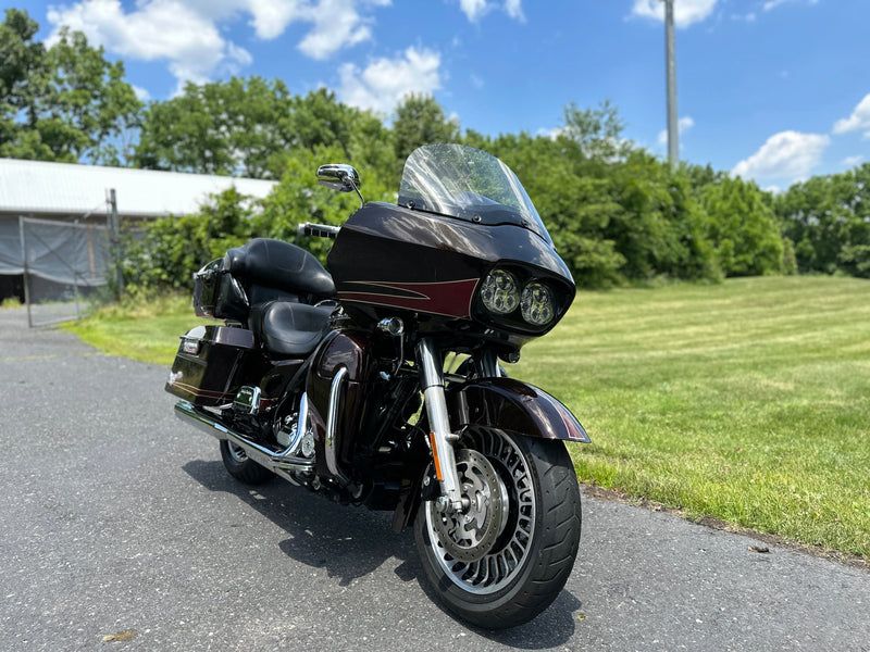 Harley-Davidson Motorcycle 2011 Harley-Davidson Road Glide Ultra FLTRU 103"/6-Speed One owner w/ Many Extras! $11,995