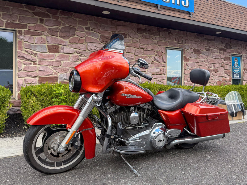 Harley Davidson Motorcycle 2011 Harley-Davidson Street Glide FLHX 103 w/ Exhaust and Extras! $10,995