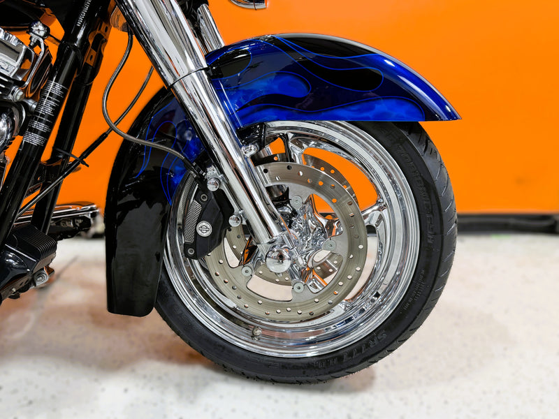 SOLD 2011 Harley-Davidson Touring Road King FLHR 96