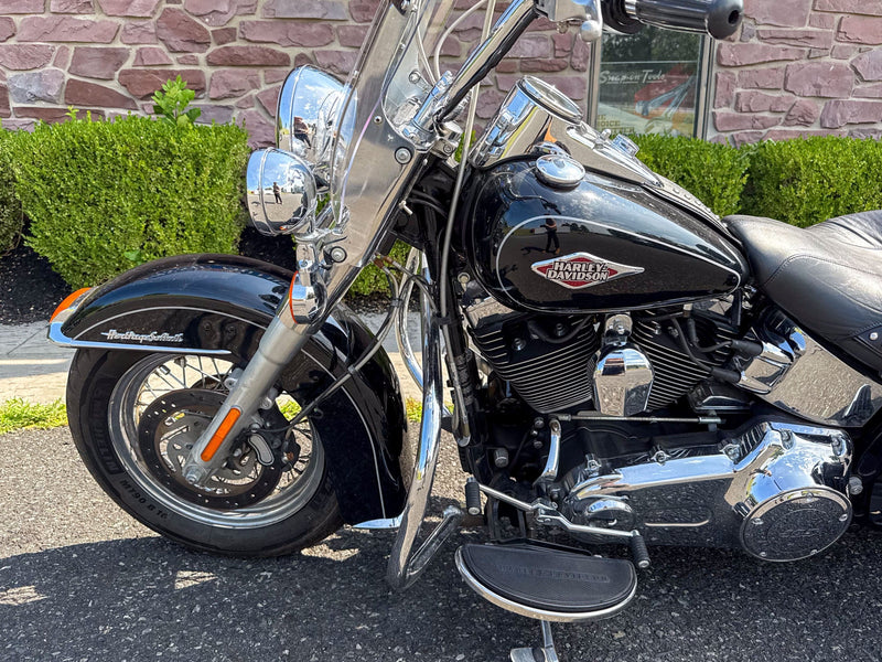 2012 Harley-Davidson Softail Heritage Classic FLSTC 103