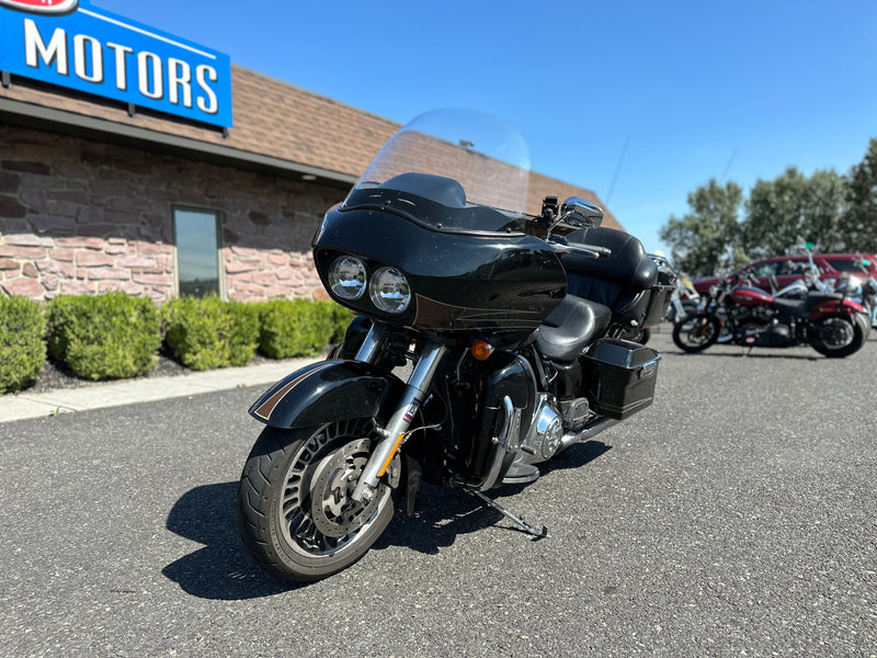 Harley-Davidson motorcycle 2012 Harley-Davidson Touring Road Glide Ultra FLTRU One-Owner Clean Carfax! - $9,995