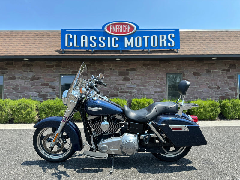 Harley Davidson Motorcycle 2013 Harley-Davidson Dyna Switchback FLD Clean Carfax Only 12k Miles w Extras! - $8,995