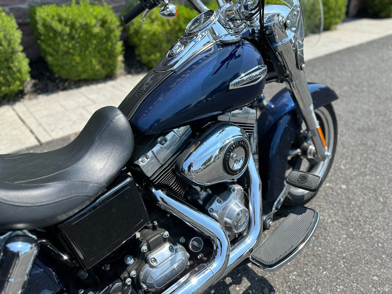 Harley Davidson Motorcycle 2013 Harley-Davidson Dyna Switchback FLD Clean Carfax Only 12k Miles w Extras! - $8,995