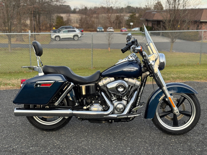 Harley Davidson Motorcycle 2013 Harley-Davidson Dyna Switchback FLD Clean Carfax Only 12k Miles w Extras! - $8,995