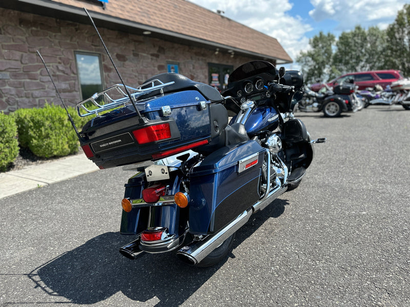 Harley-Davidson Motorcycle 2013 Harley-Davidson Electra Glide Ultra Limited FLHTK 103" 6-Speed One Owner w/ Detachable Tourpak! LOOK! $11,995