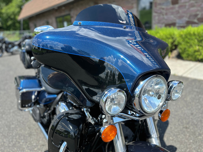 Harley-Davidson Motorcycle 2013 Harley-Davidson Electra Glide Ultra Limited FLHTK 103" 6-Speed One Owner w/ Detachable Tourpak! LOOK! $11,995