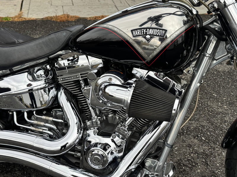 Harley-Davidson Motorcycle 2013 Harley-Davidson Screamin' Eagle CVO Softail Breakout FXSBSE 110" One Owner! Vance & Hines Big Radius! Only 8K Miles! $15,995