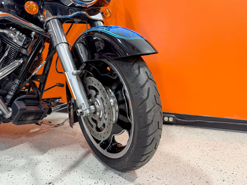Harley-Davidson Motorcycle 2013 Harley-Davidson Street Glide FLHX w/ Hydro Dipped Paint!  $11,995