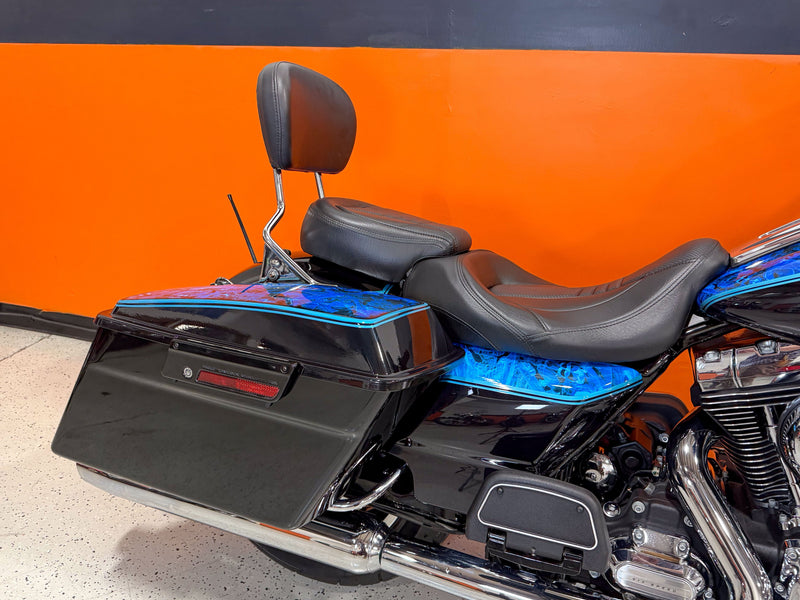 Harley-Davidson Motorcycle 2013 Harley-Davidson Street Glide FLHX w/ Hydro Dipped Paint!  $11,995
