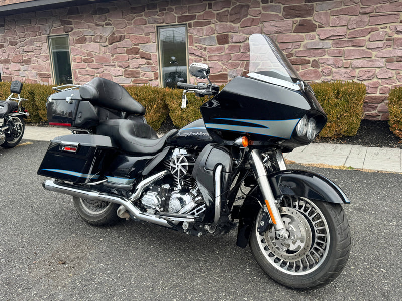 Harley-Davidson Motorcycle 2013 Harley-Davidson Touring Road Glide Ultra FLTRU 103" 6-Speed w/ Rinehart True Duals & Extras! $11,995
