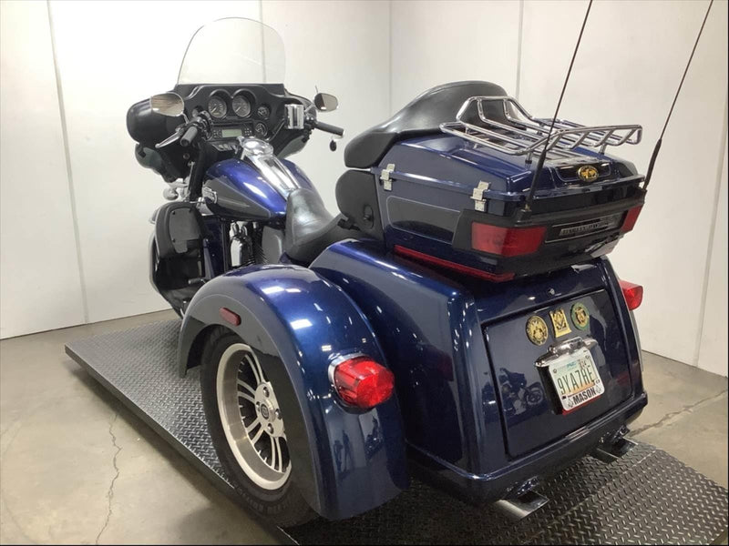 Harley-Davidson Motorcycle 2013 Harley-Davidson Triglide Ultra Classic FLHTCUTG Trike One Owner w/ True Duals! Only 16,873 Miles! $20,995 (Sneak Peek Deal)