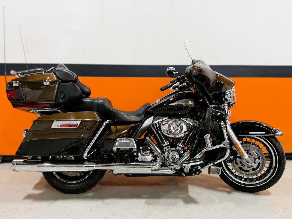 2013 Harley-Davidson Ultra Limited FLHTK 110th Anniversary One