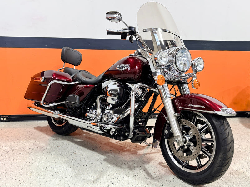 Harley-Davidson Motorcycle 2014 Harley-Davidson Road King FLHR One Owner Low Miles Mysterious Red Sunglo! $11,995