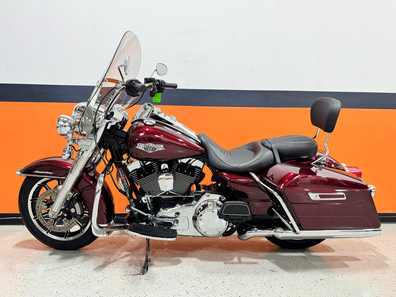 Harley-Davidson Motorcycle 2014 Harley-Davidson Road King FLHR One Owner Low Miles Mysterious Red Sunglo! $11,995