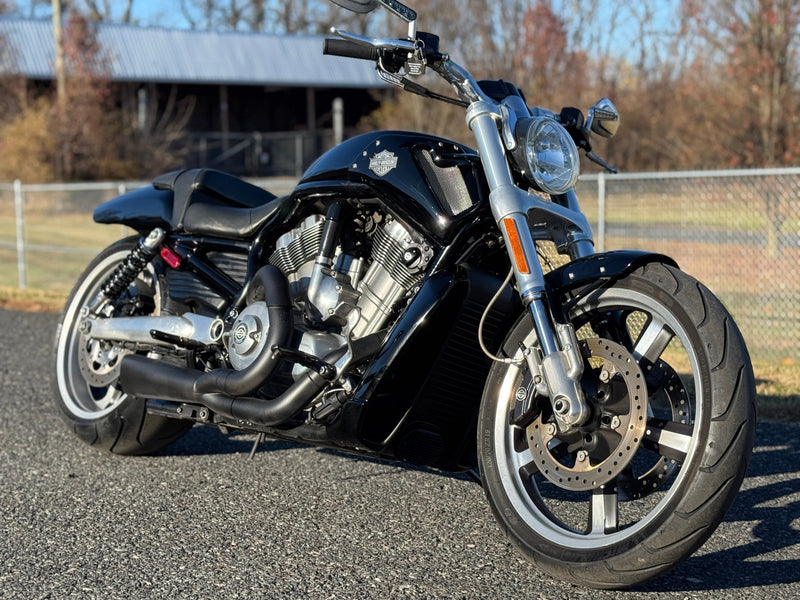 Harley-Davidson Motorcycle 2014 Harley-Davidson V-Rod VROD Muscle VRSCF Custom Paint & Extras 1250cc - $9,995