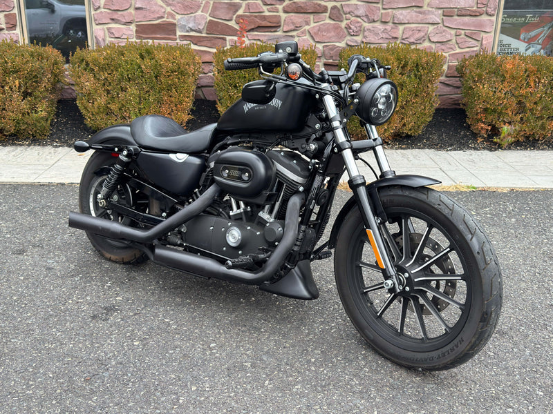 Harley-Davidson Motorcycle 2014 Harley-Davidson XL883N Iron Sportster Only 6k Original Miles & Extras! $5,995