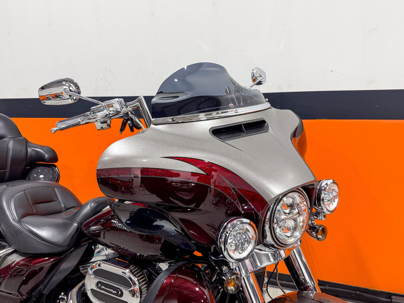 Harley-Davidson Motorcycle 2015 Harley-Davidson CVO Screamin' Eagle Ultra Classic Limited FLHTKSE 110" Low Miles, Apes, and Detachable Tourpak! $19,995