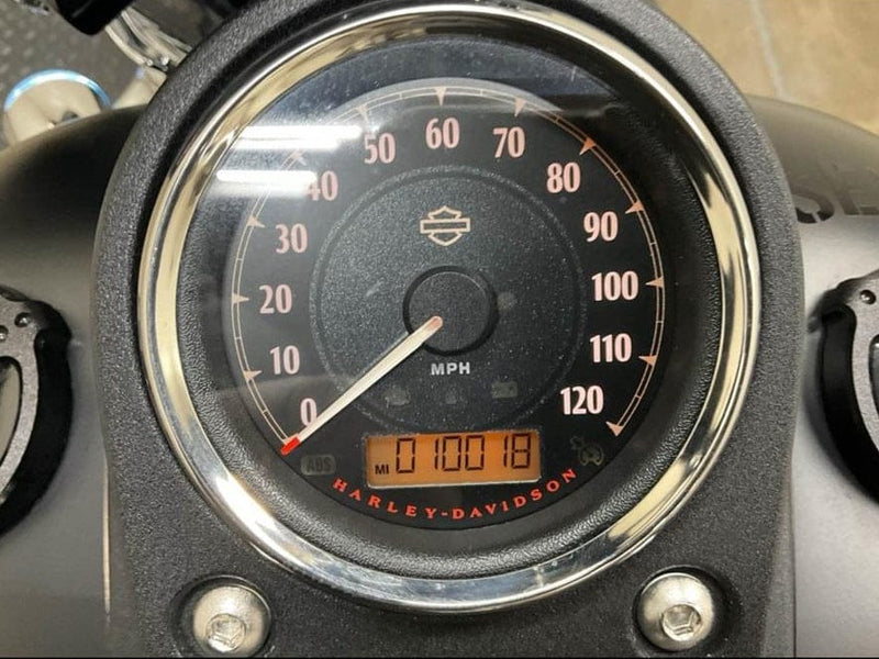 Harley-Davidson Motorcycle 2015 Harley-Davidson Dyna Street Bob FXDB 103" Twin Cam Club Style w/ Tons of Extras! $10,995