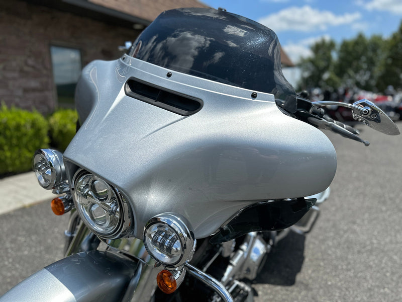 Harley-Davidson Motorcycle 2015 Harley-Davidson Electra Glide Police FLHTP 103" 6-Speed w/ 21" RC Wheel & Many Extras! $12,995