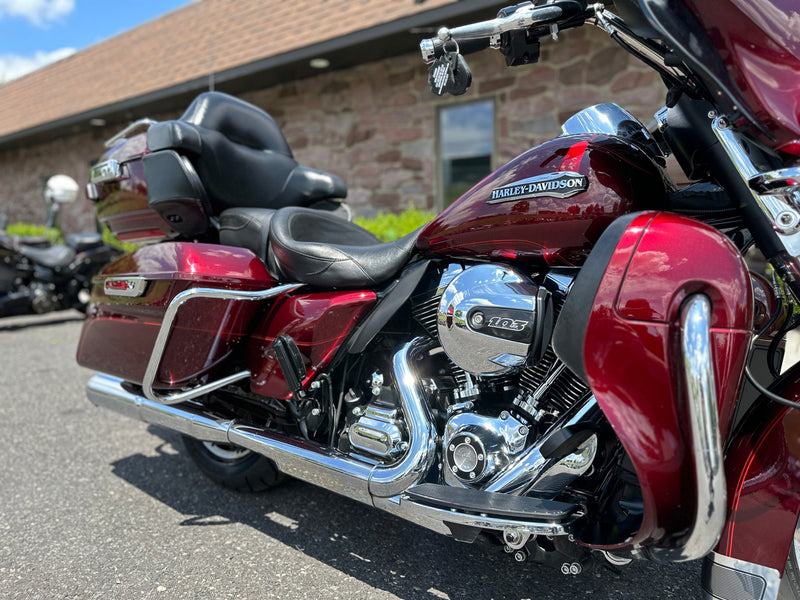 Harley-Davidson Motorcycle 2015 Harley-Davidson Electra Glide Ultra Classic Low FLHTCUL One Owner w/ Upgrades! $13,995 (Sneak Peek Deal)