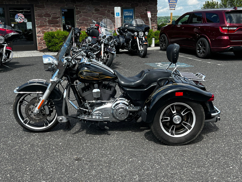 Harley-Davidson Motorcycle 2015 Harley-Davidson Freewheeler Free Wheeler FLRT Trike One Owner w/ Thousands In Upgrades! $16,995