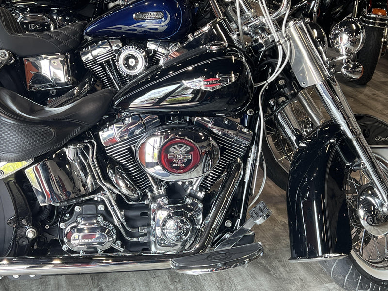 Harley-Davidson Motorcycle 2015 Harley-Davidson Softail Deluxe FLSTN One-Owner w/ Chrome Front End Low Miles! $14,995