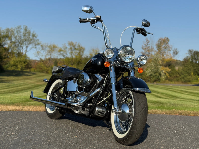 Harley-Davidson Motorcycle 2015 Harley-Davidson Softail Deluxe FLSTN One-Owner w/ Chrome Front End Low Miles! $14,995