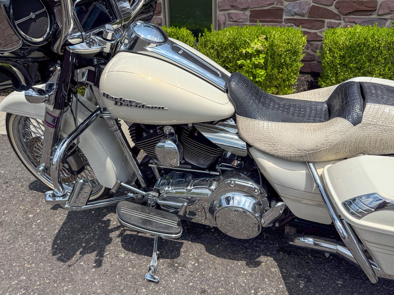 Harley-Davidson Motorcycle 2015 Harley-Davidson Street Glide Special FLHXS Chromed Out Big Wheel Bagger! Only 13K Miles! - $14,995