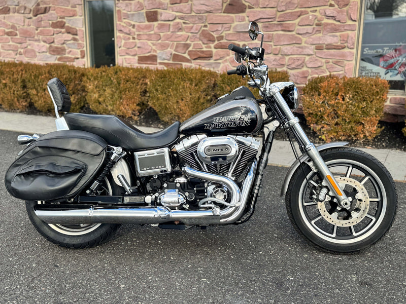Harley-Davidson Motorcycle 2016 Harley-Davidson Dyna Lowrider FXDL 103" 6-Speed w/ Extras! $9,995