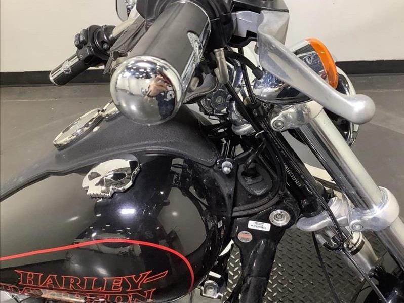 Harley-Davidson Motorcycle 2016 Harley-Davidson Dyna Lowrider Low Rider FXDL One Owner! Only 2,880 Miles! Extras! $9,500