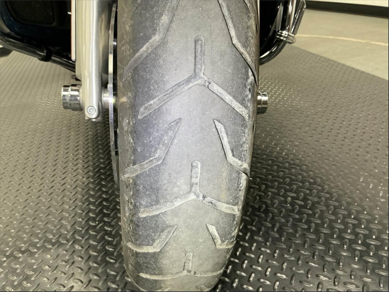 Harley-Davidson Motorcycle 2016 Harley-Davidson Electra Glide Ultra Classic Limited FLHTK Stunning One Owner w/ Only 4,229 Miles and Upgrades! $13,995