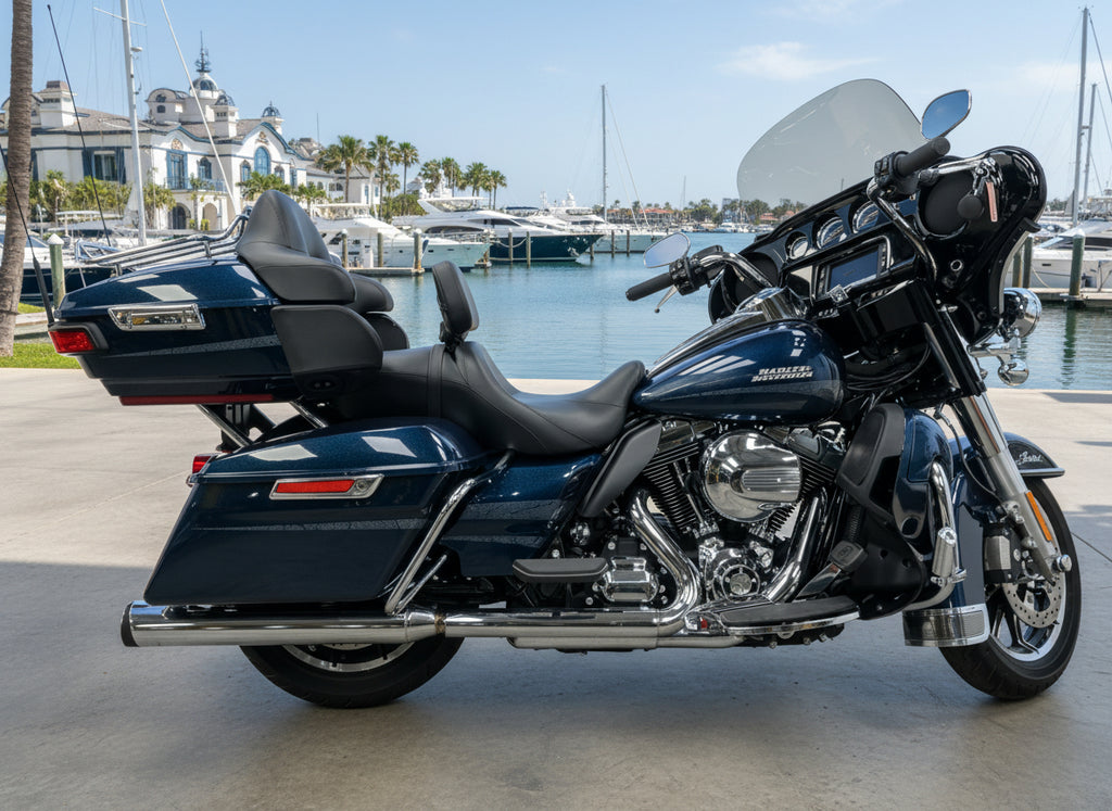 Harley-Davidson Motorcycle 2016 Harley-Davidson Electra Glide Ultra Classic Limited FLHTK Stunning One Owner w/ Only 4,229 Miles and Upgrades! $13,995