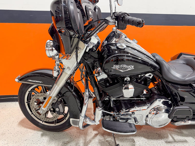 Harley-Davidson Motorcycle 2016 Harley-Davidson Road King FLHR 103" Street Glide Style Detachable Fairing & Upgrades! $11,995