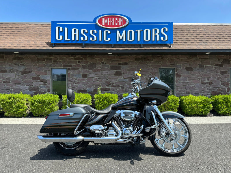 Harley-Davidson Motorcycle 2016 Harley-Davidson Screamin' Eagle CVO Road Glide Ultra FLTRUSE 110" One-Owner w/ 12K Miles! $17,995