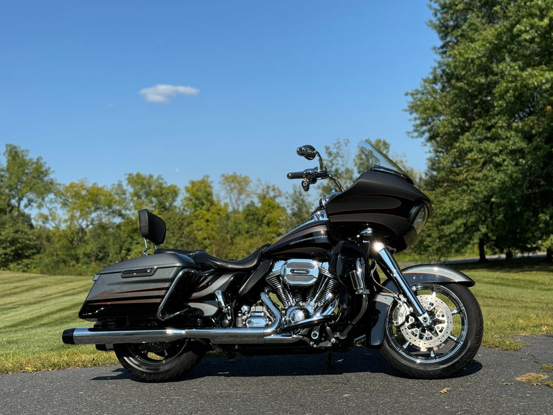 Harley Davidson Motorcycle 2016 Harley-Davidson Touring Road Glide Ultra CVO FLTRUSE Clean Carfax 35k Miles - $16,995