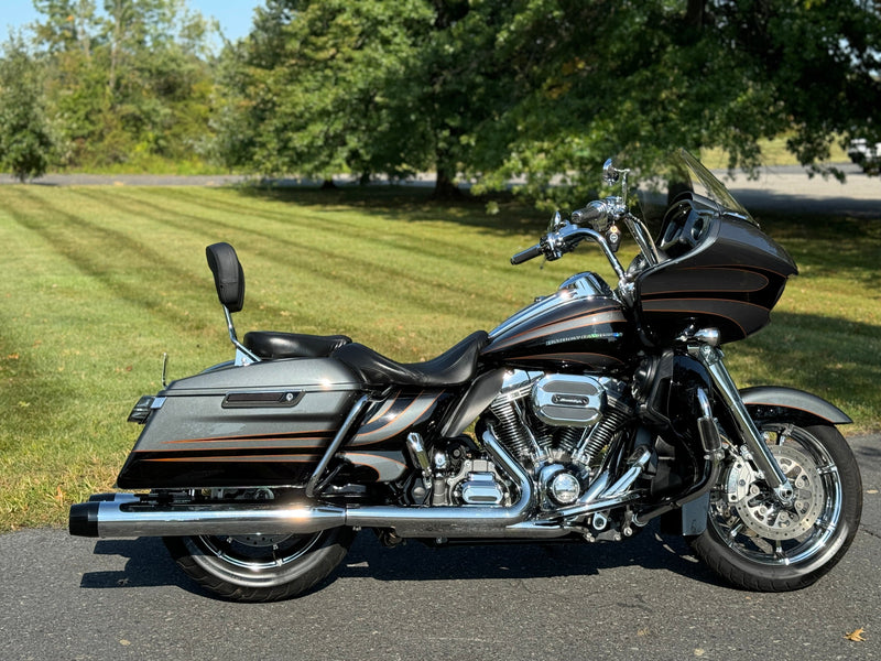 Harley Davidson Motorcycle 2016 Harley-Davidson Touring Road Glide Ultra CVO FLTRUSE Clean Carfax 35k Miles - $16,995