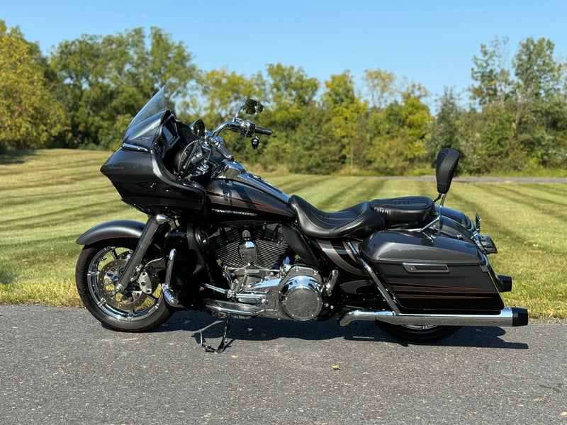 Harley Davidson Motorcycle 2016 Harley-Davidson Touring Road Glide Ultra CVO FLTRUSE Clean Carfax 35k Miles - $16,995