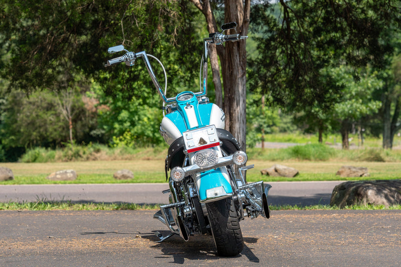 Harley-Davidson Motorcycle 2017 Harley-Davidson Heritage Softail Classic FLSTC Two-Tone Thousands in Upgrades! Mint! $15,995