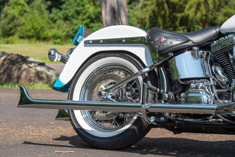 Harley-Davidson Motorcycle 2017 Harley-Davidson Heritage Softail Classic FLSTC Two-Tone Thousands in Upgrades! Mint! $15,995