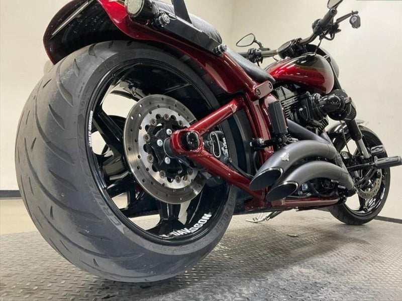 Harley-Davidson Motorcycle 2017 Harley-Davidson Screamin' Eagle CVO Softail Breakout Pro Street FXSE 110" One Owner! $14,500