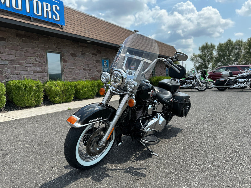 Harley-Davidson Motorcycle 2017 Harley-Davidson Softail Heritage Classic FLSTC One Owner! Last Year FLSTC Produced! $10,995