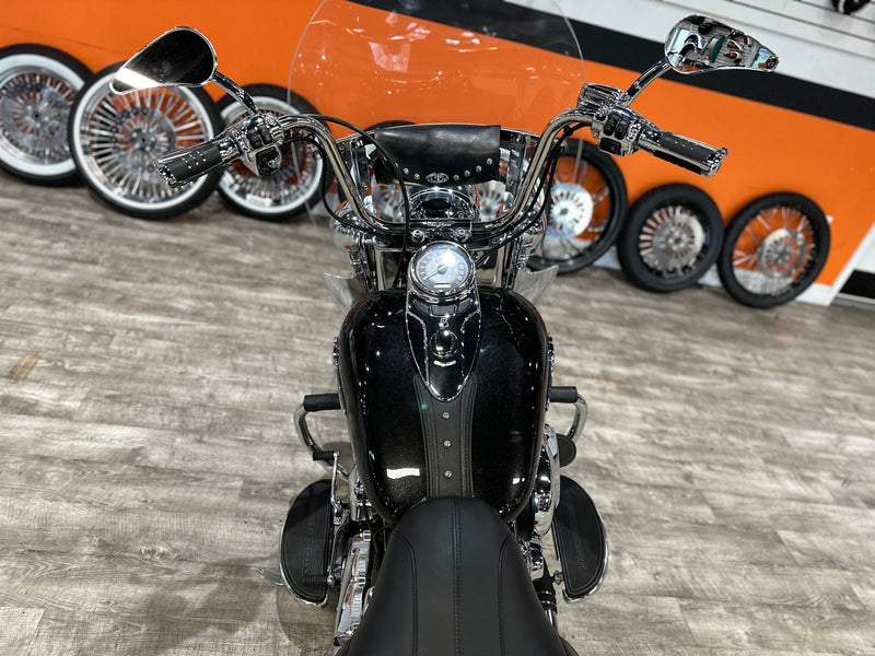 Harley-Davidson Motorcycle 2017 Harley-Davidson Softail Heritage Classic FLSTC Only 7k Miles w/ Extras! - $12,995